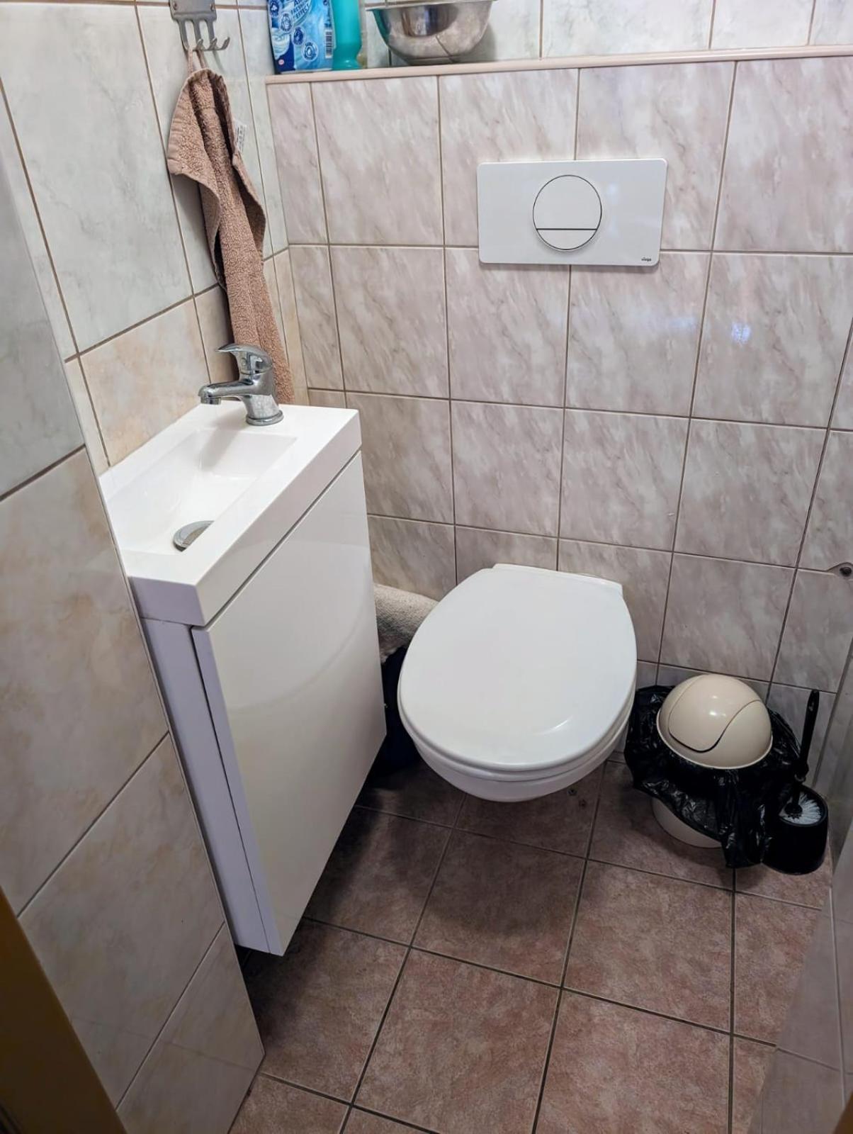 Apartman V Pensionu U Holzaepfelu แชร์เวนี กอสตาเลตส์ ภายนอก รูปภาพ
